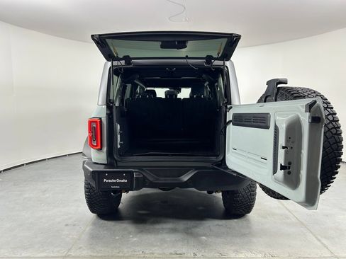 Used 2022 Ford Bronco Outer Banks w/ Sasquatch Package AWD/4WD image 28