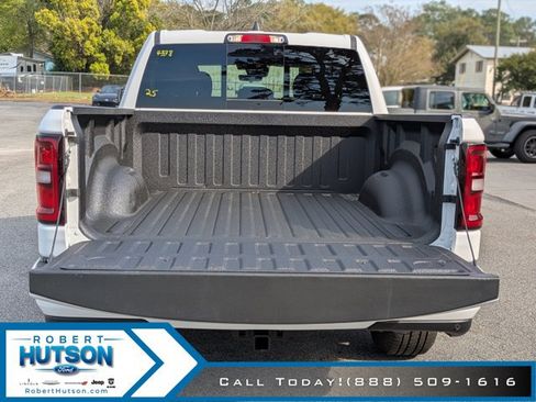 Used 2025 RAM 1500 Tradesman AWD/4WD image 11