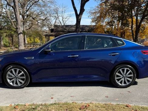 Used 2020 Kia Optima Premium image 10