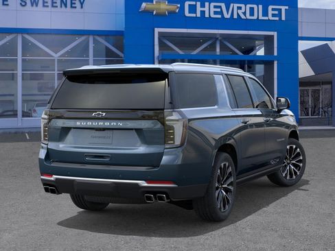 New 2026 Chevrolet Suburban High Country image 4