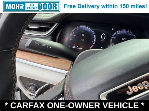 Used 2021 Jeep Grand Cherokee L Summit w/ Luxury Tech Group V AWD/4WD image 17