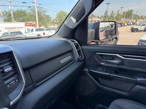 Used 2019 RAM 1500 Big Horn AWD/4WD image 24