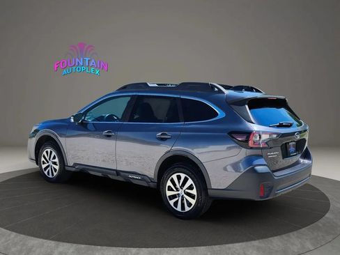 Used 2022 Subaru Outback Premium AWD/4WD image 6