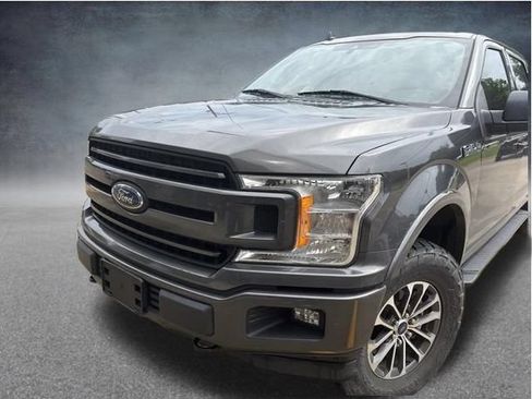 Used 2020 Ford F150 XLT w/ Equipment Group 302A Luxury AWD/4WD image 2