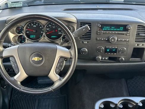 Used 2013 Chevrolet Silverado 2500 LT w/ Interior Plus Package image 16