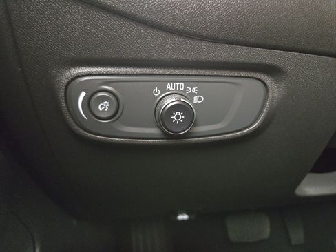 Certified 2023 Chevrolet Equinox LT image 25