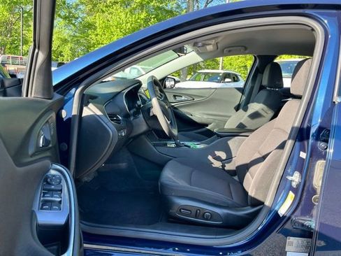 Used 2019 Chevrolet Malibu LT FWD image 14