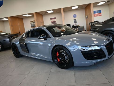 Used 2010 Audi R8 V10 image 27