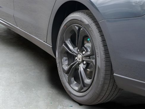 New 2025 Honda Accord LX image 6