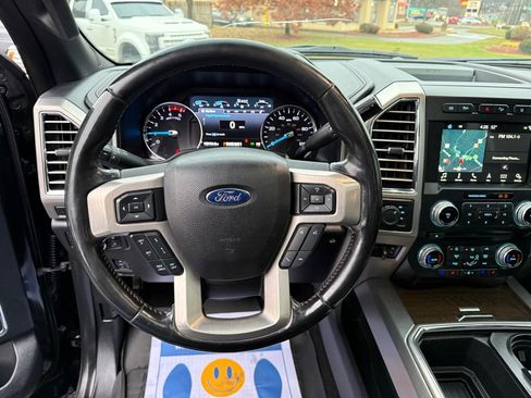 Used 2017 Ford F350 Platinum w/ Platinum Ultimate Package image 16