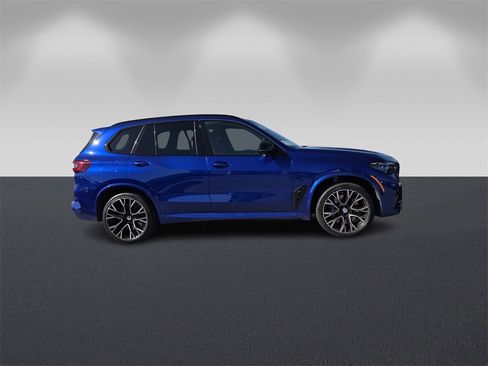 Used 2023 BMW X5 M w/ Competition Package image 3
