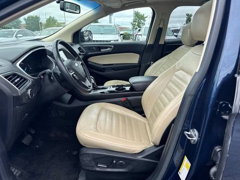 Used 2017 Ford Edge SEL w/ Equipment Group 201A AWD/4WD image 10