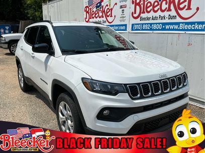 New 2025 Jeep Compass Latitude w/ Convenience Group