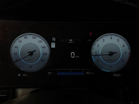 Used 2025 Hyundai Elantra N FWD image 15