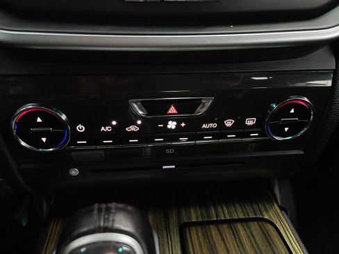 Used 2015 Maserati Ghibli image 45