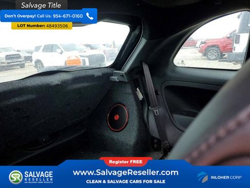 Used 2015 FIAT 500 Abarth w/ Beats Audio Package image 13