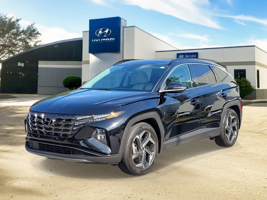 Used 2022 Hyundai Tucson Limited FWD image 2