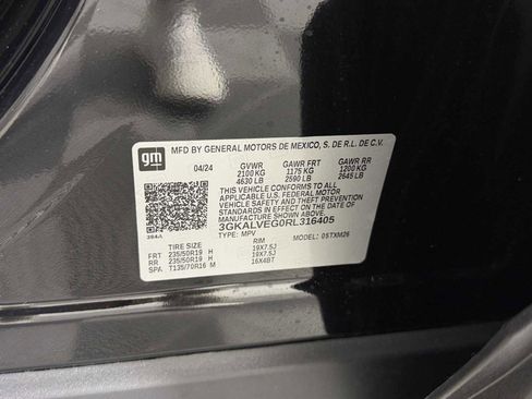 Used 2024 GMC Terrain SLT w/ Tech Package AWD/4WD image 35