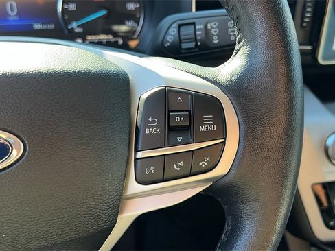 Used 2023 Ford Explorer XLT w/ Equipment Group 202A image 15