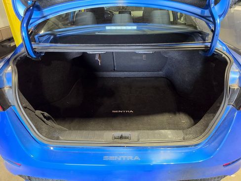 Used 2022 Nissan Sentra SV w/ Trunk Package FWD image 8