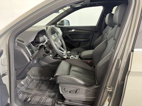 Certified 2023 Audi Q5 2.0T Premium Plus w/ Premium Plus Package AWD/4WD image 6