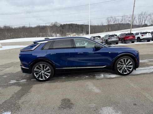 Used 2024 Cadillac Lyriq Luxury w/ LPO, Floor Liner Package image 6