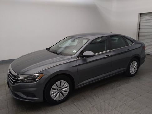 Used 2019 Volkswagen Jetta S w/ Driver Assistance Package FWD image 2