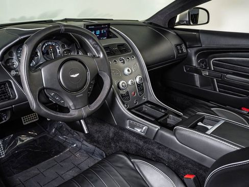 Used 2016 Aston Martin DB9 GT RWD image 27