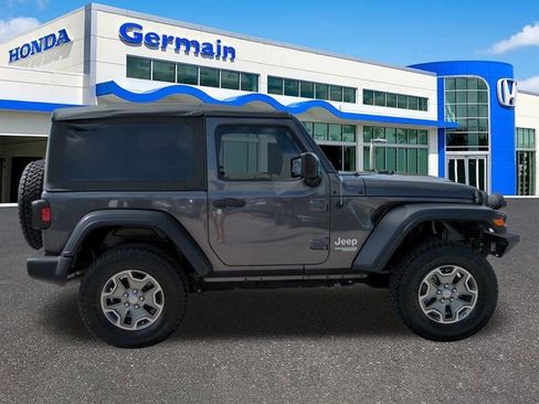 Used 2018 Jeep Wrangler Sport image 4