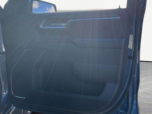 Used 2024 Chevrolet Silverado 1500 LT image 29