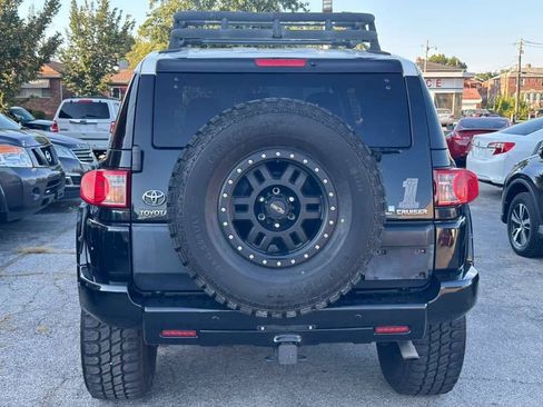 Used 2007 Toyota FJ Cruiser 4WD image 8