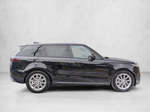 Certified 2025 Land Rover Range Rover Sport SE image 4