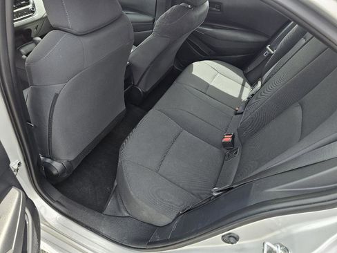 Used 2022 Toyota Corolla LE FWD image 10