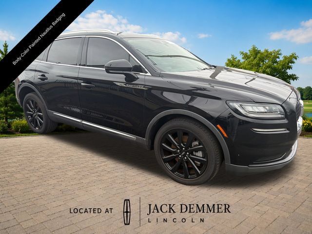 Certified 2023 Lincoln Nautilus Reserve w/ Monochromatic Package AWD/4WD image 10