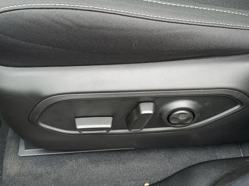 New 2025 Jeep Grand Cherokee Laredo image 21