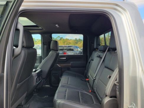 Used 2022 Chevrolet Silverado 2500 High Country w/ Z71 Off-Road Package image 24