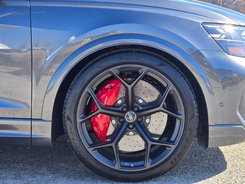 Used 2025 Audi RS Q8 performance image 11