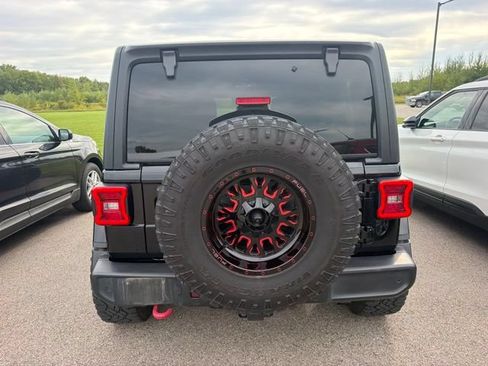 Used 2021 Jeep Wrangler Unlimited Rubicon AWD/4WD image 9