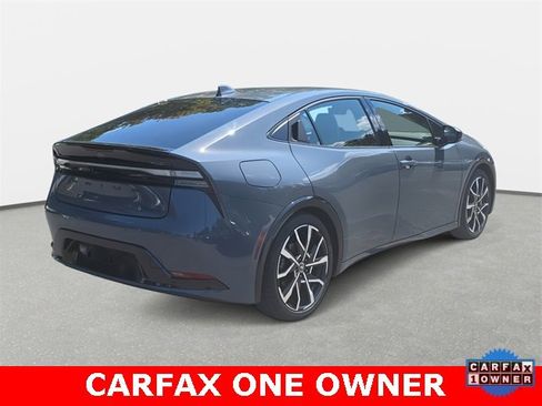 Used 2024 Toyota Prius Prime image 5