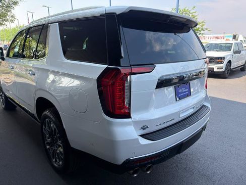 Used 2023 GMC Yukon Denali Ultimate AWD/4WD image 16