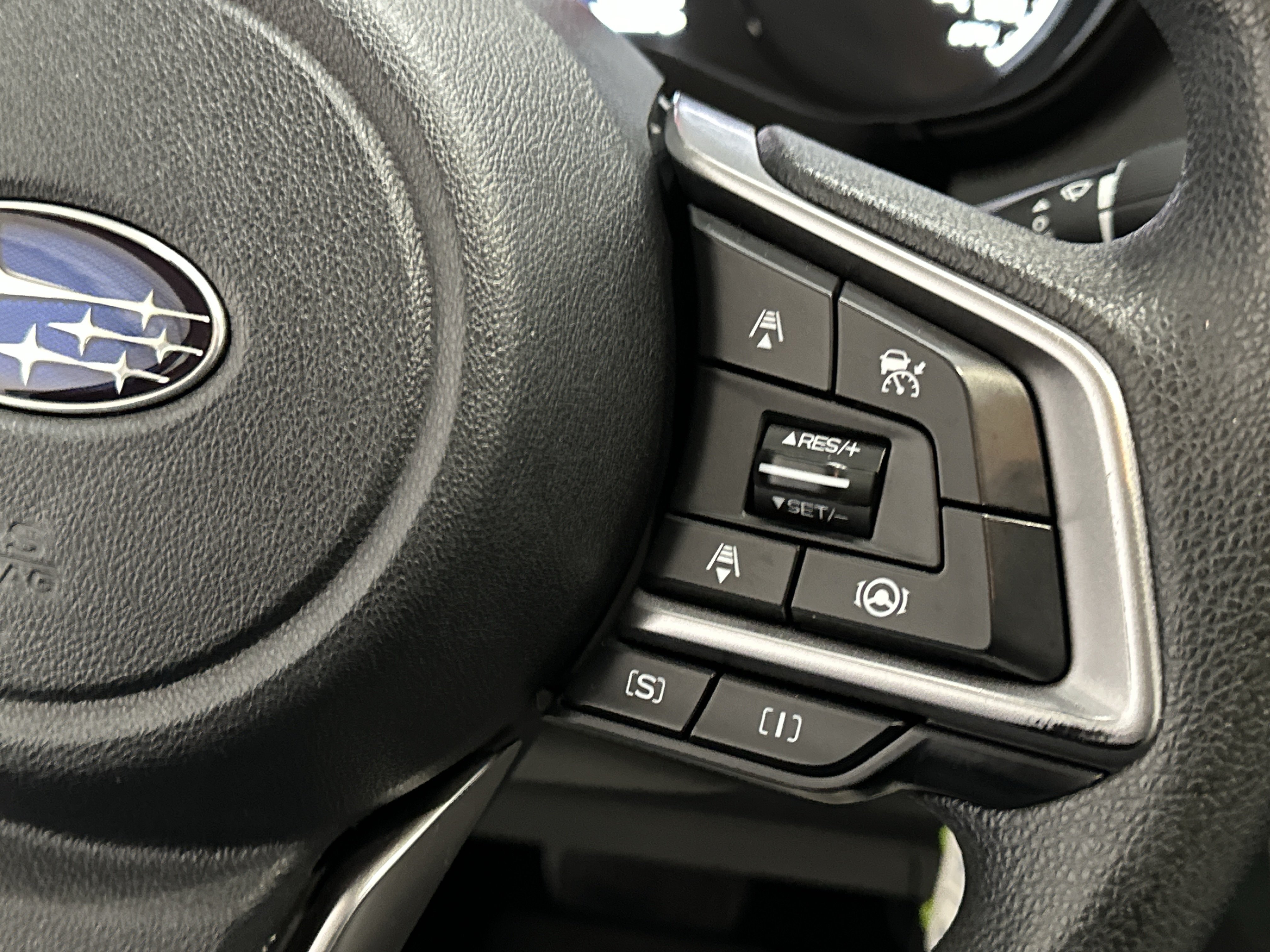 Used 2021 Subaru Forester AWD/4WD image 24