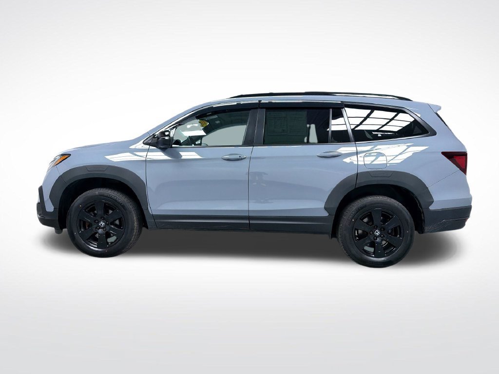 Used 2022 Honda Pilot TrailSport image 11