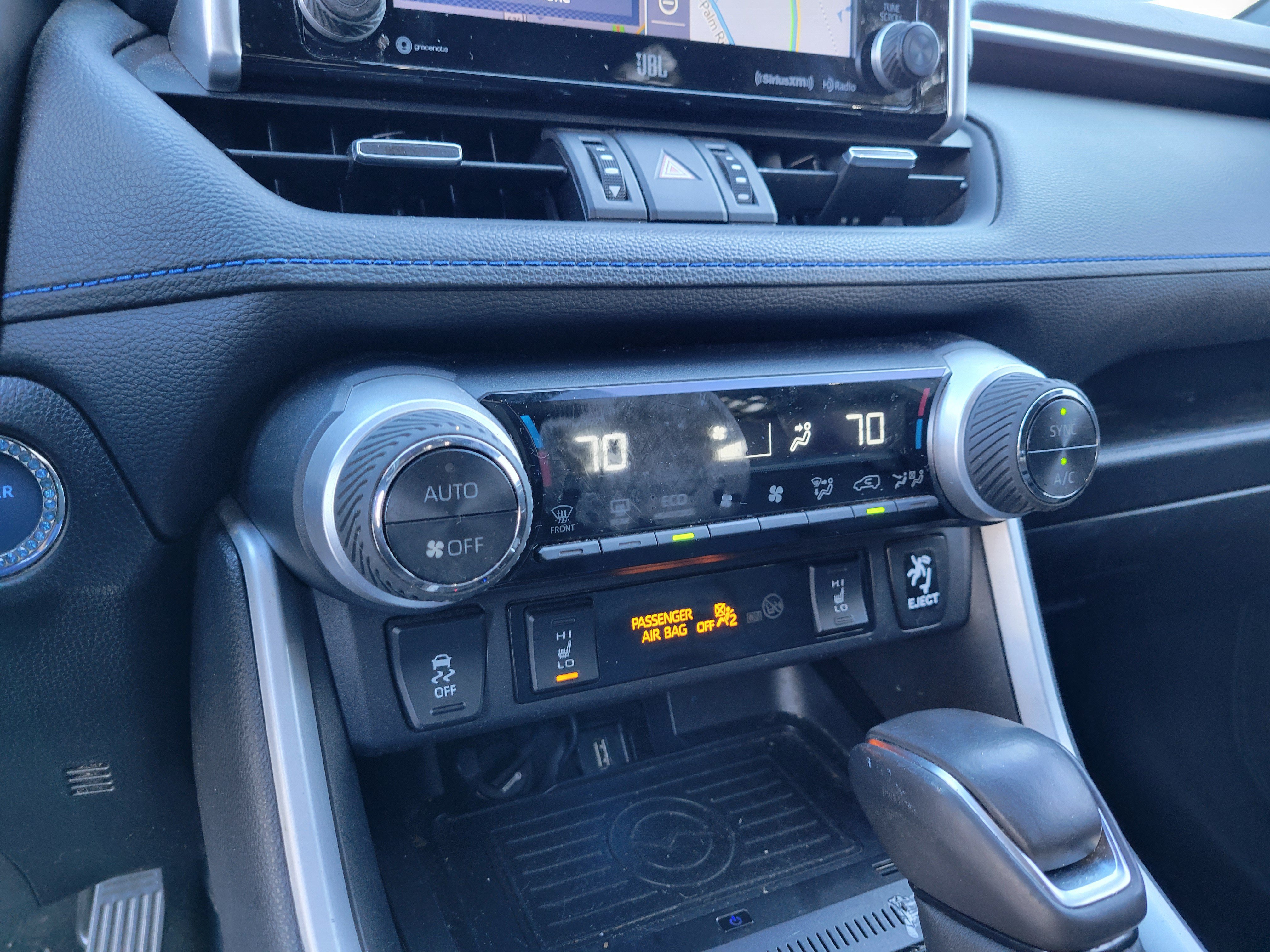 Used 2021 Toyota RAV4 XSE w/ XSE Grade Weather Package AWD/4WD image 21