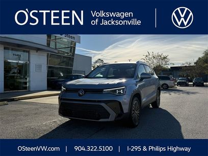 Certified 2025 Volkswagen Taos SE