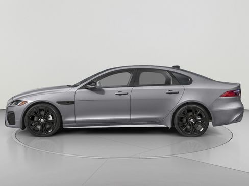 New 2024 Jaguar XF R-Dynamic SE AWD/4WD image 3