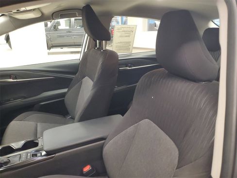 Certified 2025 Toyota Camry LE image 17