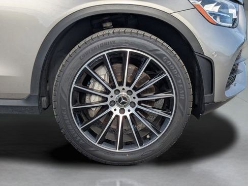Used 2022 Mercedes-Benz GLC 300 image 34