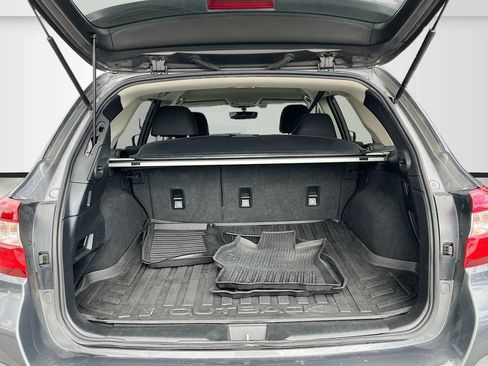 Used 2018 Subaru Outback 2.5i Premium AWD/4WD image 23