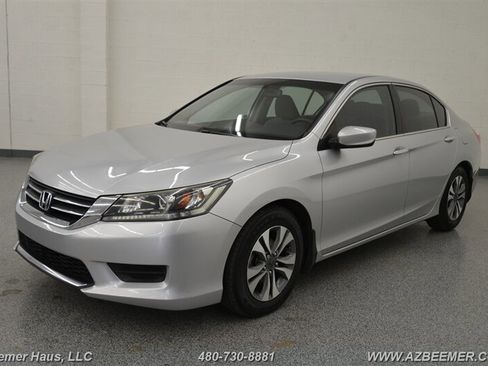 Used 2013 Honda Accord LX image 3