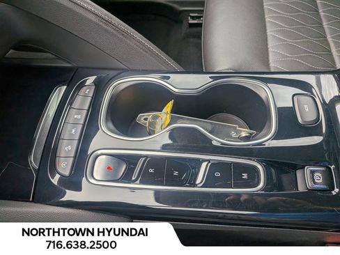 Used 2021 Buick Envision Avenir AWD/4WD image 15
